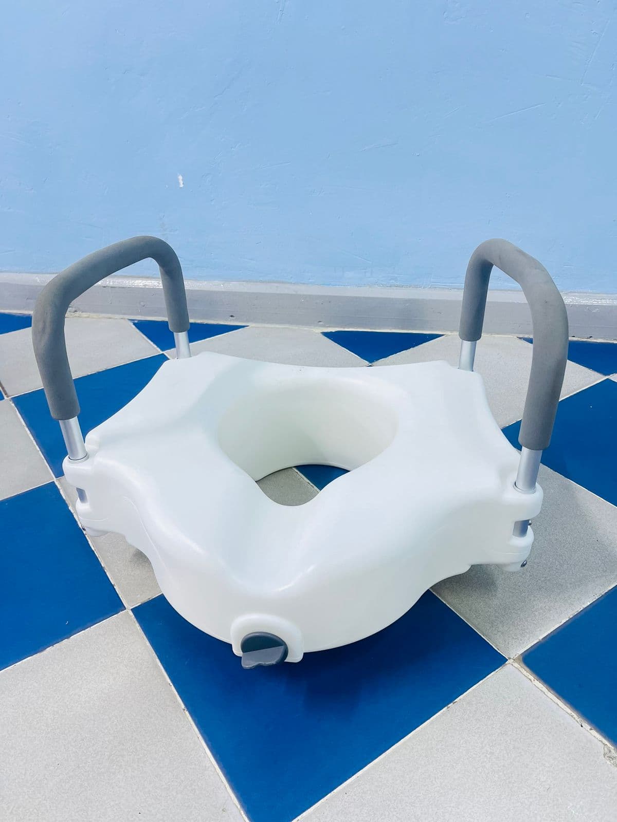 Toilet Raiser